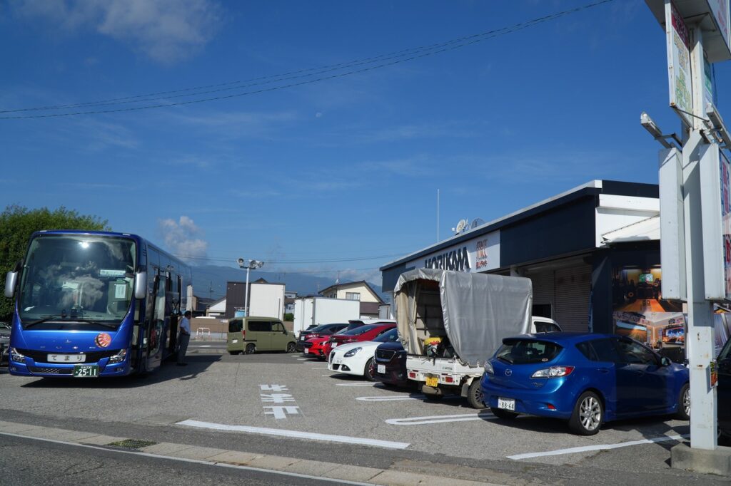 夏の撮影会のご報告駐車場